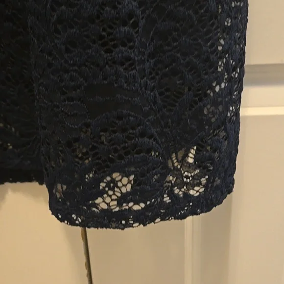 Dress - Picture 5 of 8